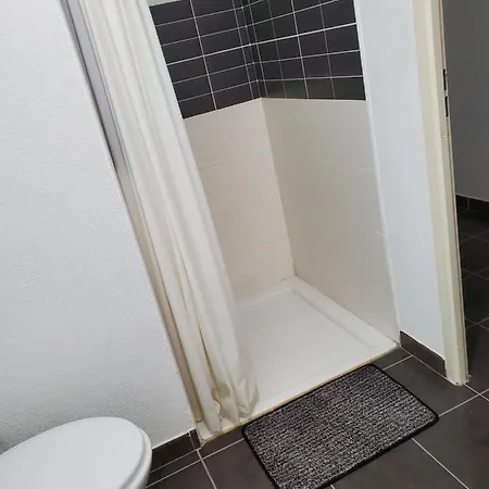 Apartment Gk2night, Avec Parking Sous Sol Gratuit Marseille
