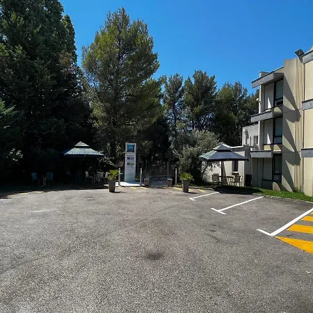 Ibis Budget Est Porte D'aubagne 2* Marseille