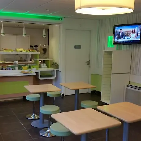 Hotel Ibis Budget Est Porte D'aubagne