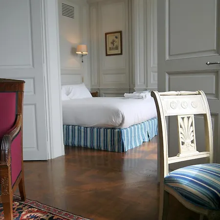 La Du Vieux Port 4* Marsilya