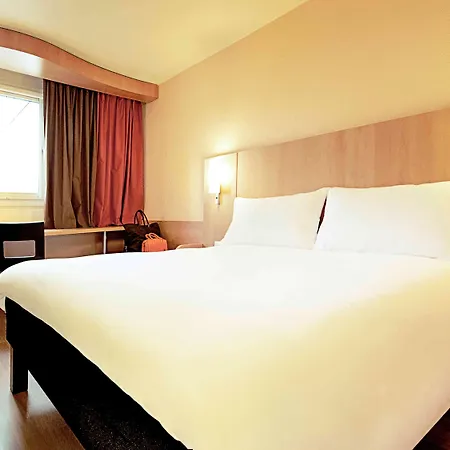 Ibis Centre Gare Saint Charles Отель 3*