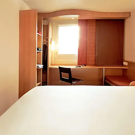 La Valentine Porte D'aubagne 3* Marselha