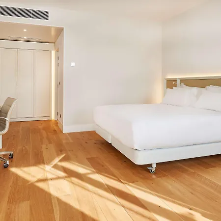 Hotel Nh Collection 4*