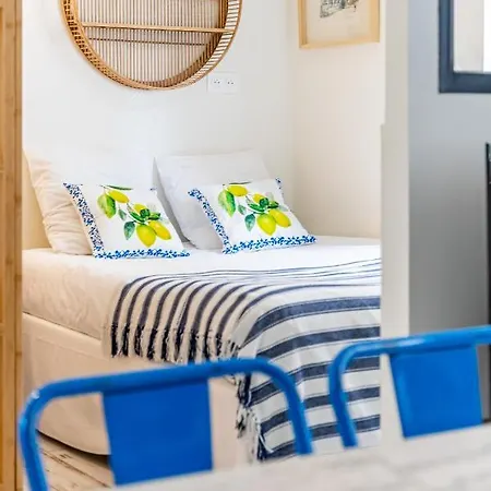 Apartment Bleu 29m2, 120m Vieux-port , Clim ,wifi, Acces Autonome Avec Code