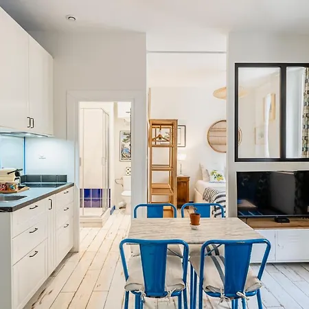 Bleu 29m2, 120m Vieux-port , Clim ,wifi, Acces Autonome Avec Code * Marseille