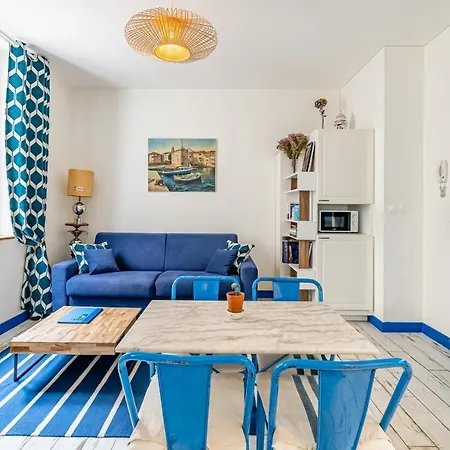 Apartment Bleu 29m2, 120m Vieux-port , Clim ,wifi, Acces Autonome Avec Code *