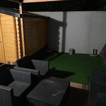Agreable Avec Jacuzzi Homestay *