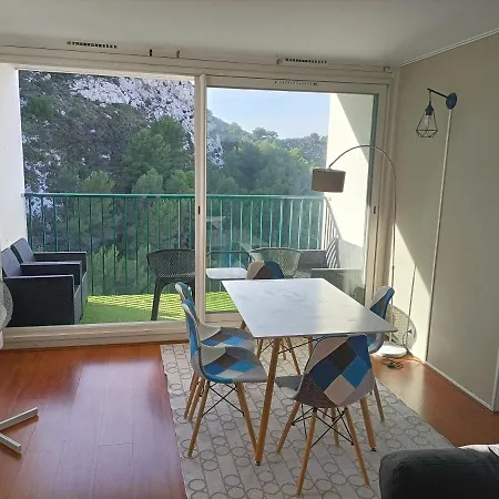 **** Roy D Espagne, Up To 7 People, View In Safe **** Appartement