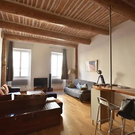Les Mats Du Port Apartment *