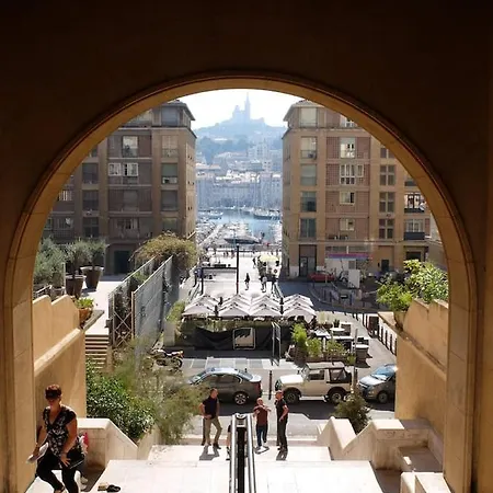 Residhotel Vieux Port Aparthotel Marseilles