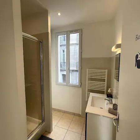 T2 Pour 3 Personnes Appartamento *