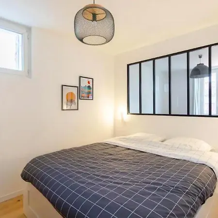 Appartement T2 ** Place Aux Huiles ** Vieux Port *