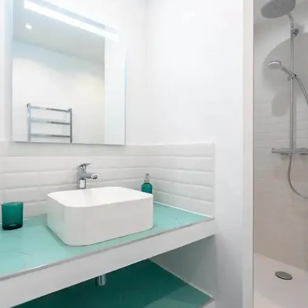 T2 ** Place Aux Huiles ** Vieux Port Appartement *