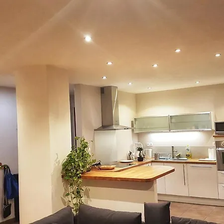 Sea Sun & Beaches, Prado Velodrome Homestay