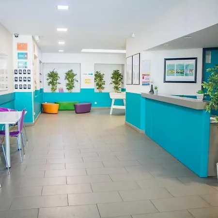 Aparthotel Twenty Business Flats Timone *