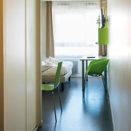 Aparthotel Twenty Business Flats Timone *