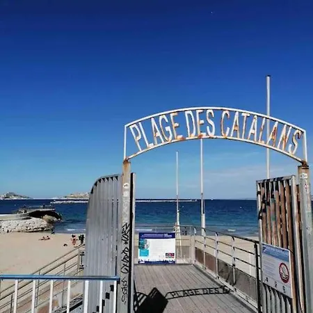 Apartment Magnifique T4, Des Catalans *