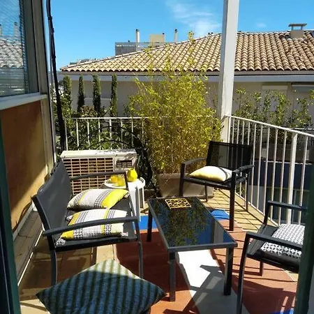 Spacieux T4 Tout Confort Quartier Perier Terrasse Et Vue * Marseille