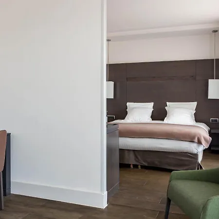 New Of - Vieux Port 4* Marseille