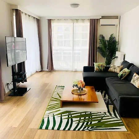 Wonderful Place Near Vieux Port 56m2