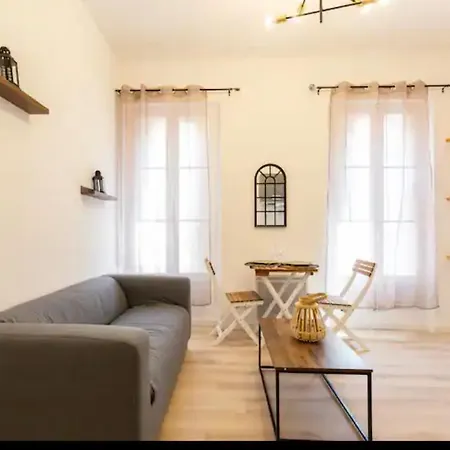 Centre T2 Joliette Apartment *