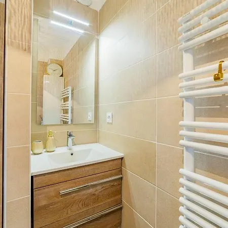 Apartment Guestready - Modern Comfort Near Orange Velodrome