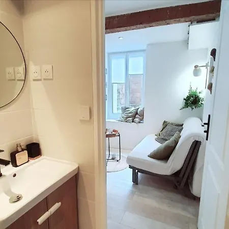Appartement Petit Tres Calme Proche Du Centre Marseille