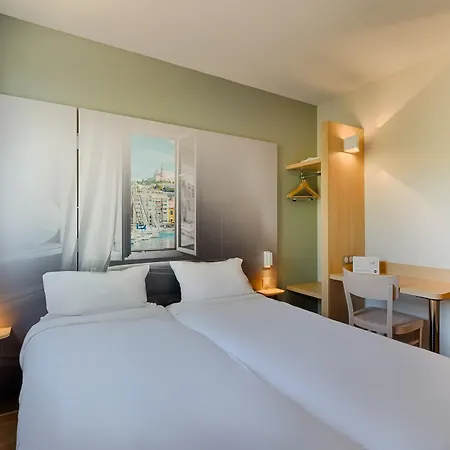 La Valentine Saint Menet Hotel