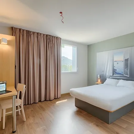 Hotel La Valentine Saint Menet 5*