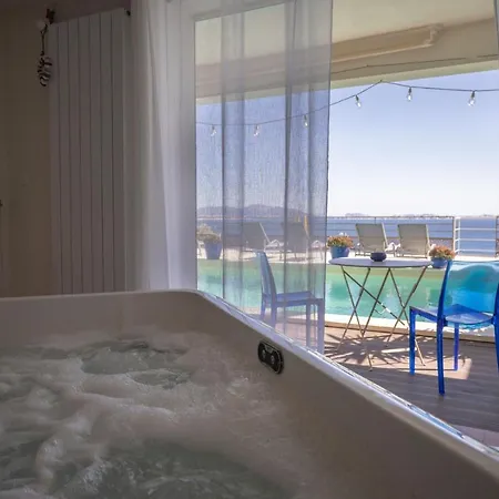 Les 1 Vue Piscine