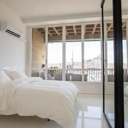 Apartment Luxe Sur Le Port