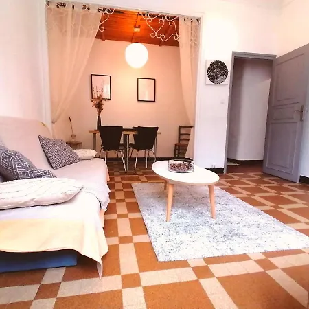 Spacieux Et Agreable Appartamento *