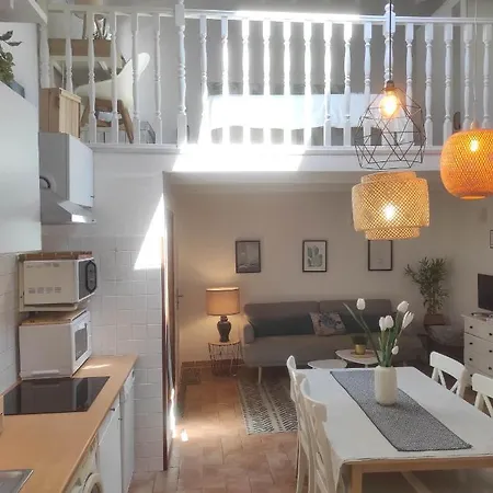 Chill Out Cabanon Coeur Calanques * Marsilya