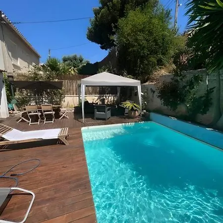 Bord De Avec Piscine * Marseille