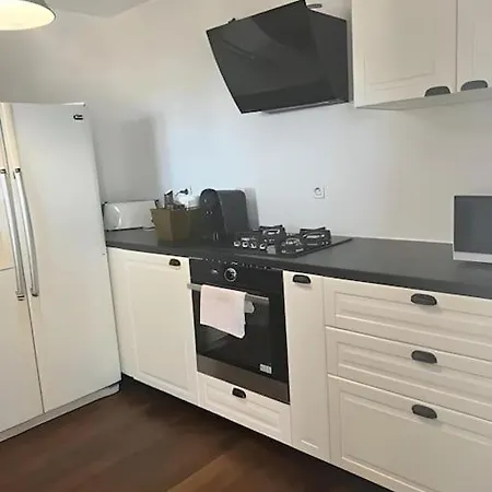 Villa Bord De Avec Piscine Marseille