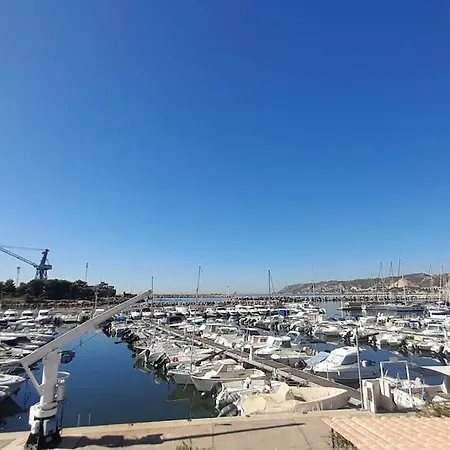 Bord De Avec Piscine * Marseille