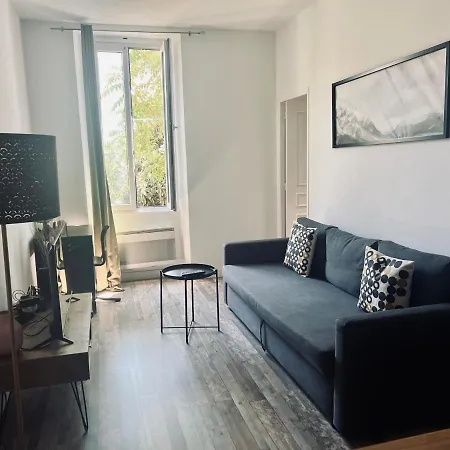 Cosy Deux Pieces Proche Centre De Appartement *