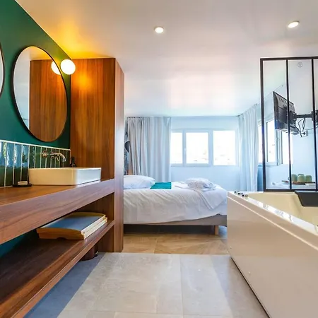 Du Mont D'or - Baignoire - Minibar Offert Romantiskt hotell