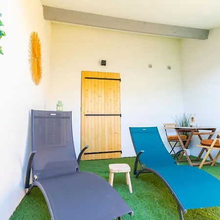 Du Mont D'or - Baignoire - Minibar Offert