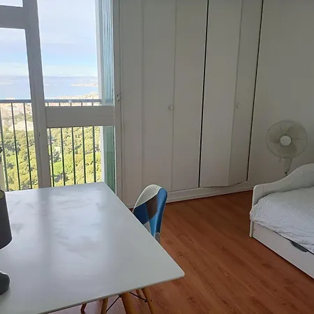 **** Roy D Espagne, Up To 7 People, View In Safe **** *