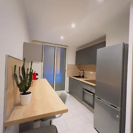 Superbe T3 Clim 2 Balcons Timone Apartamento *