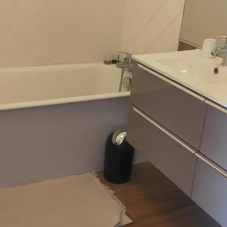 Appartement **** Roy D Espagne, Up To 7 People, View In Safe **** *