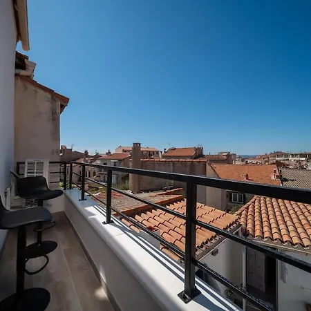Maison Air Conditionne, Piscine, Quartier Calme Proche Des Plages