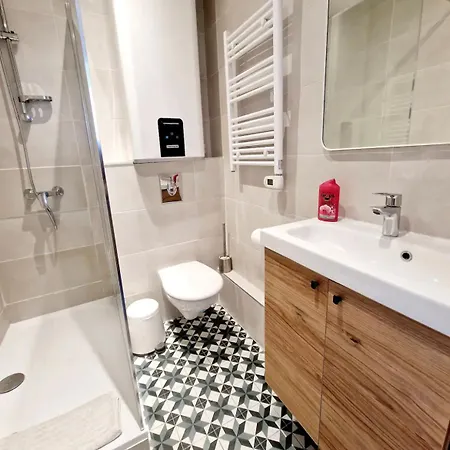 Magnifique T4 En Face La Gare Saint Charles - 3 - Clim Dans Le Salon * Marseille