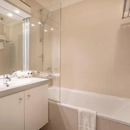 Aparthotel Zenitude Residences Saint-charles Marseille