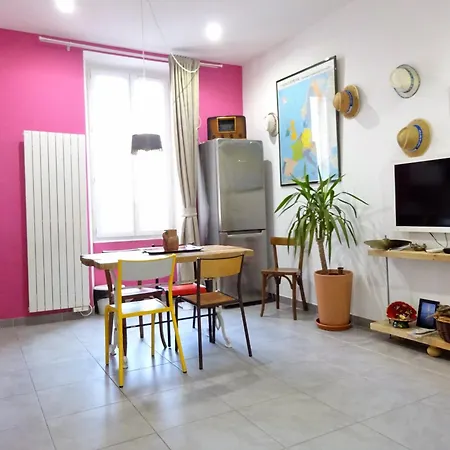 Vieux Port Panier Jardin Guest house