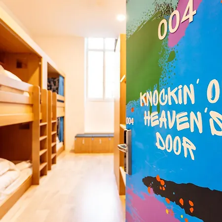 The People - Hostel Marseille