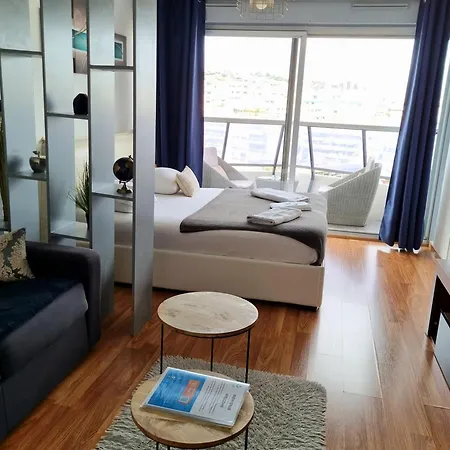 T1 Prado Chanot Apartment
