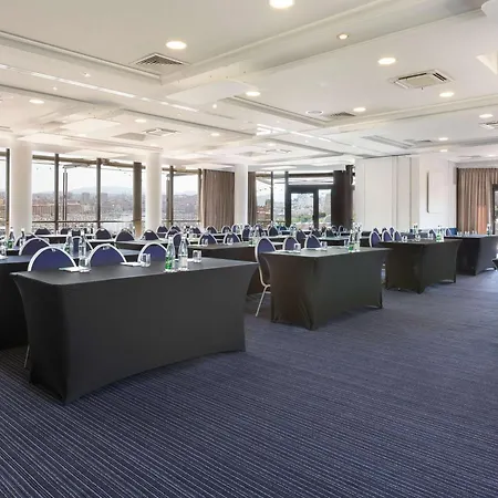 Sofitel Vieux-port 5*