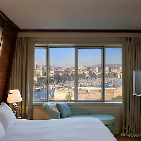 Sofitel Vieux-port 5*
